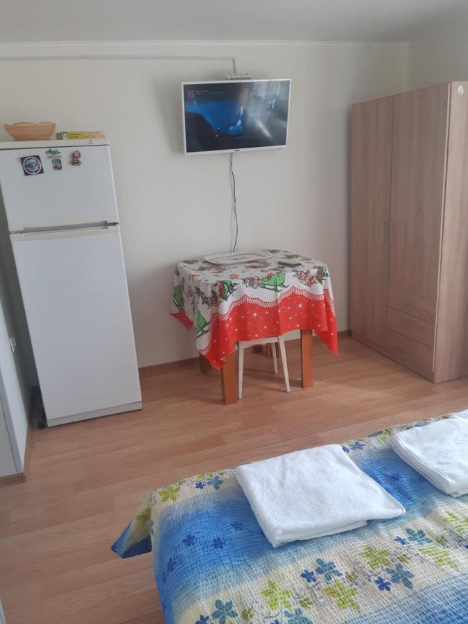 Apartamento Lucian Studio Bucarest Exterior foto