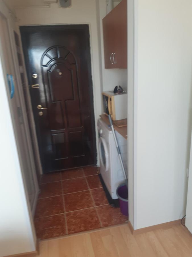 Apartamento Lucian Studio Bucarest Exterior foto